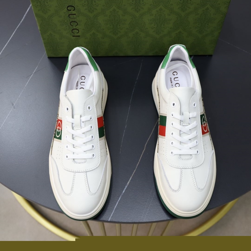 G*u*i casual shoes